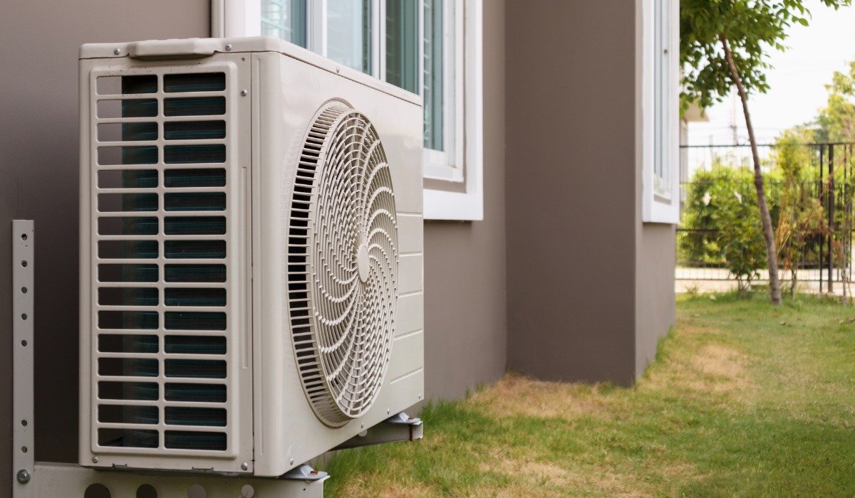 Energy Efficient Ductless Air Conditioning Systems www.top-ac.com